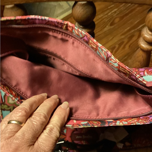 Vintage Vera Bradley Resort Medallion Pattern, Crossbody - Picture 7 of 8